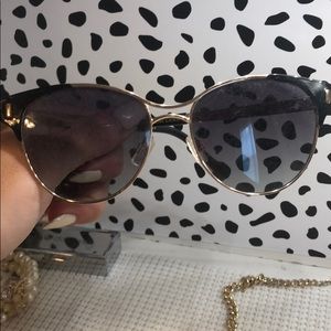 Jessica Simpson Sunnies